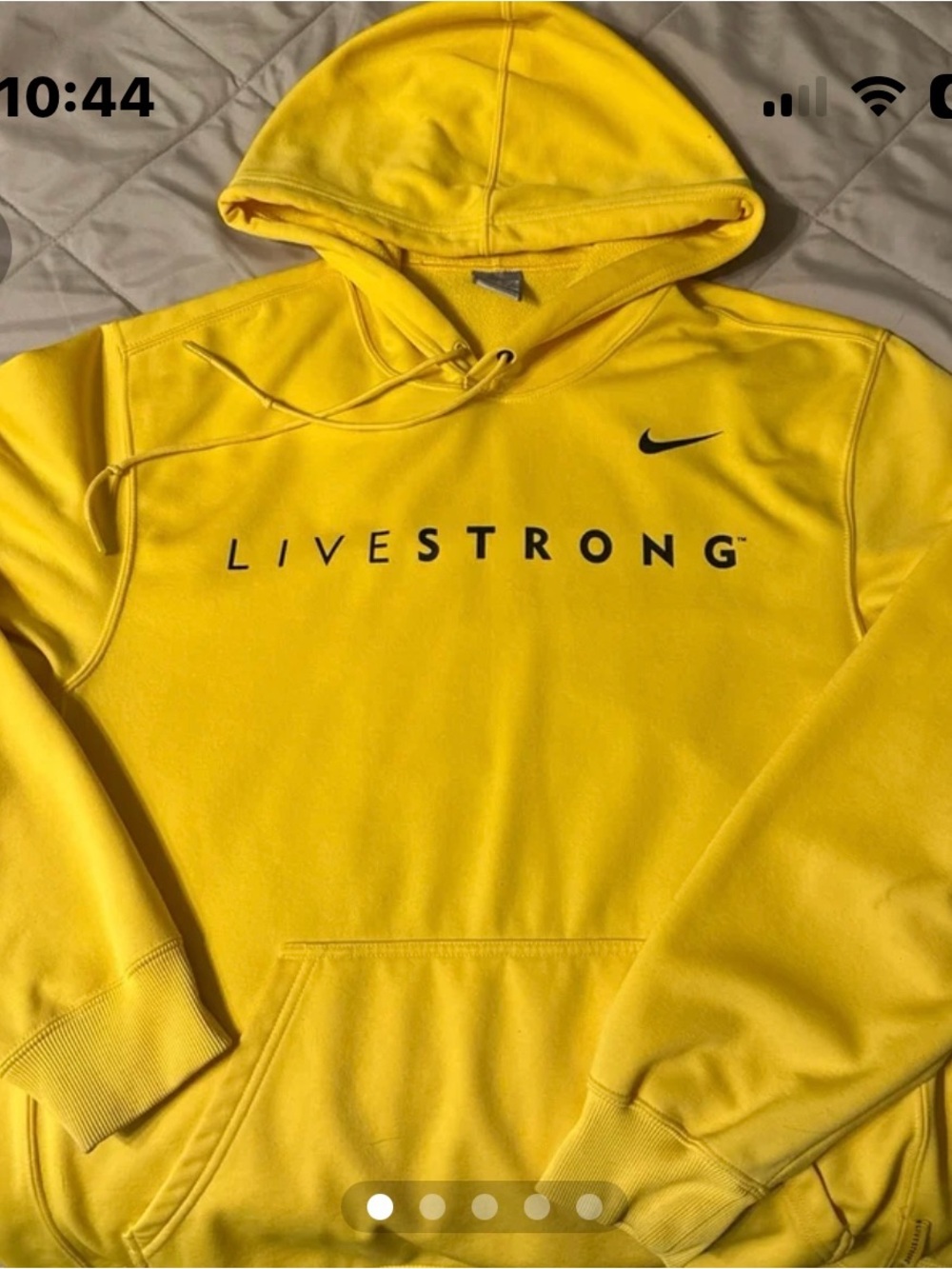 Nike Yellow Livestrong Crewneck Hoodie - Men's Pullover Size M